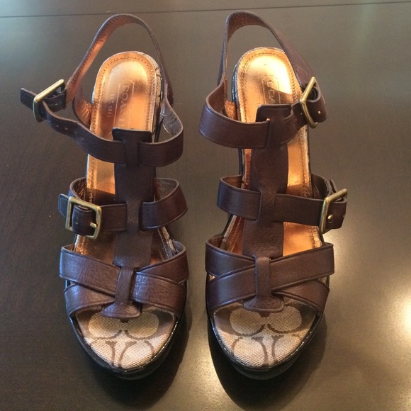 COACH 3 1/2 inch platform sandal