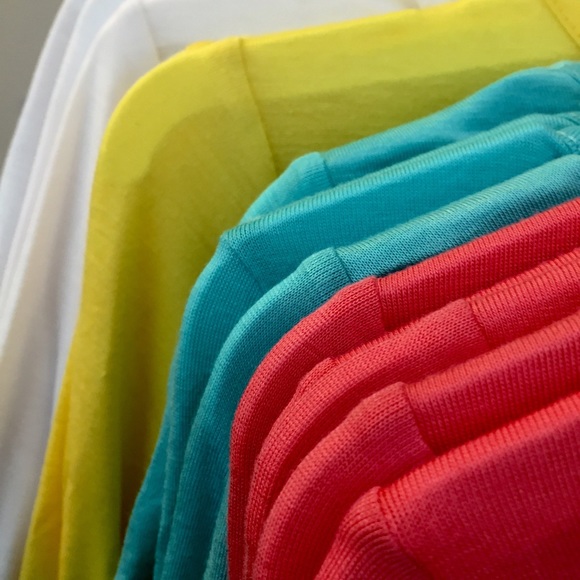 "Yellow Mid Sleeve Bodysuit" - Picture 3 of 3