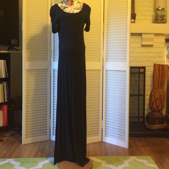 Long maxi dress - Picture 1 of 3
