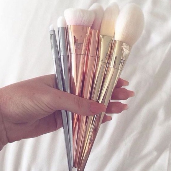 ✨👑 IN SEARCH OF 👑✨ - Picture 4 of 4