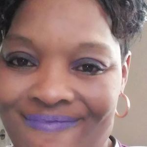 Meet your Posher, Marilyn