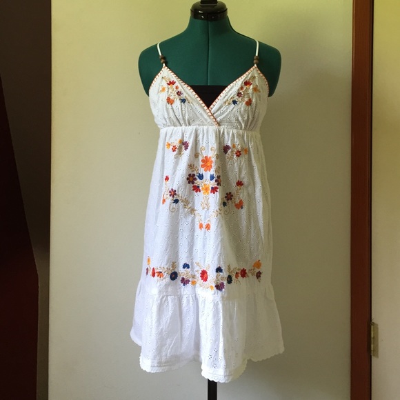 Cute hippy embroidered sundress