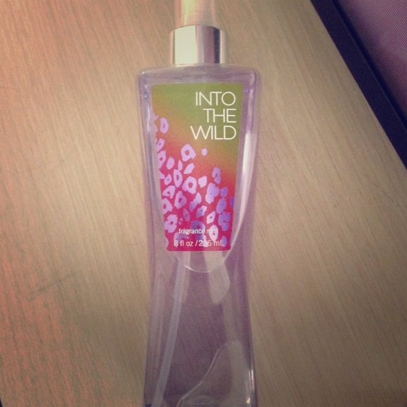 Bath and Body works spray