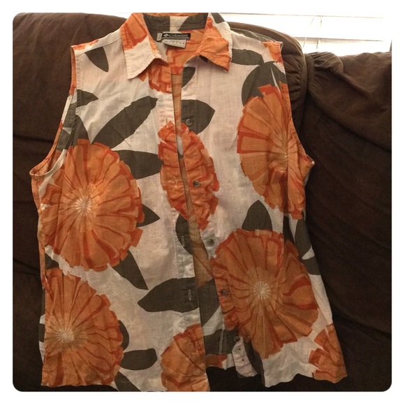 Sleeveless shirt for summer!