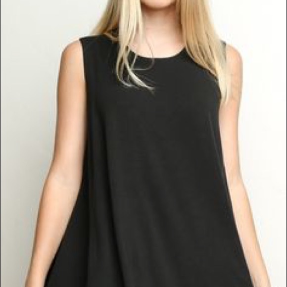 Brandy Melville Alena dress