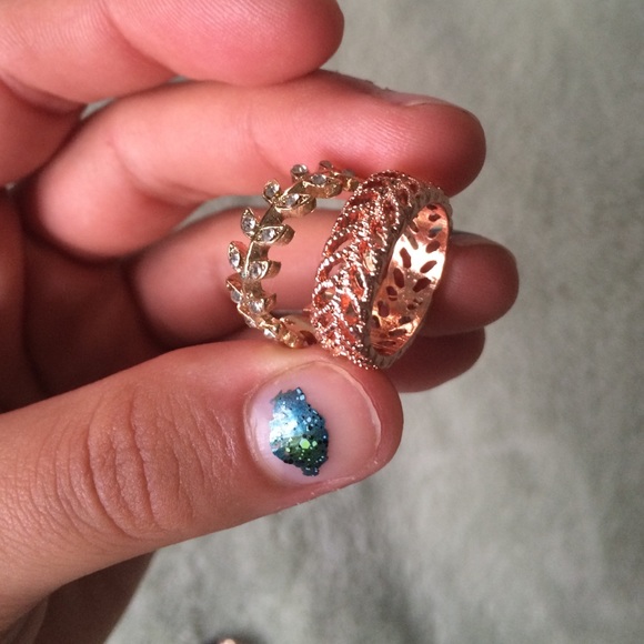 6 various rings - Picture 3 of 4