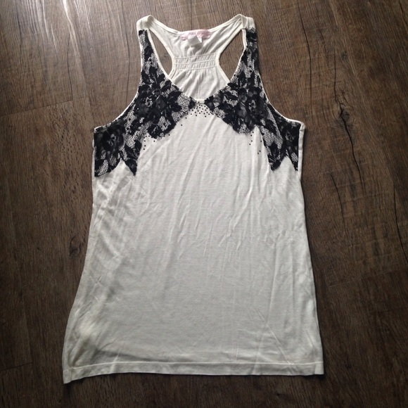🔴Pink Rose Off White Razor Back Tank Lace detail