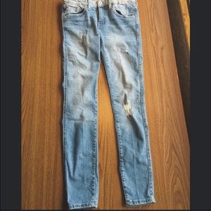 Zara Light Washed Skinny Jeans
