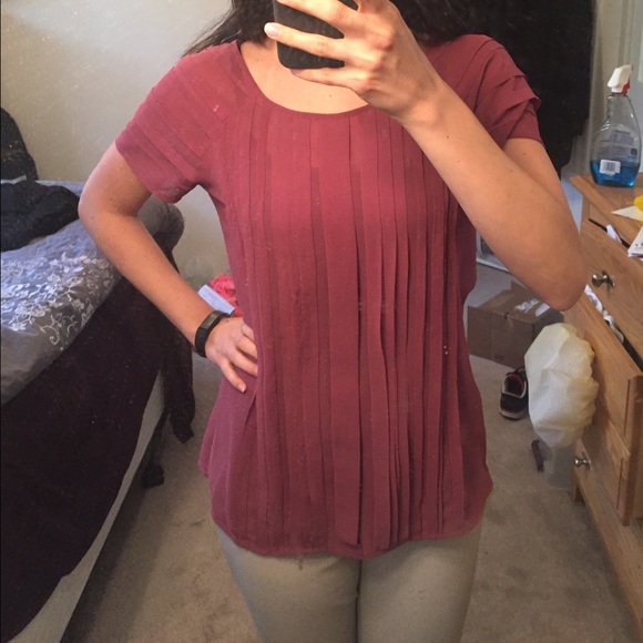 LOFT Burgundy Shirt Size Small - Picture 3 of 3