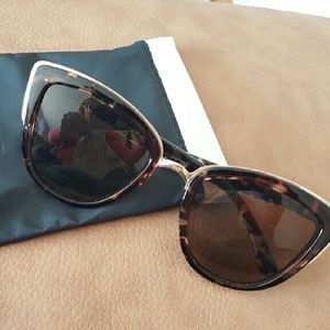 Quay sunglasses
