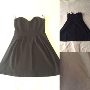 Classic cocktail dress- strapless-black