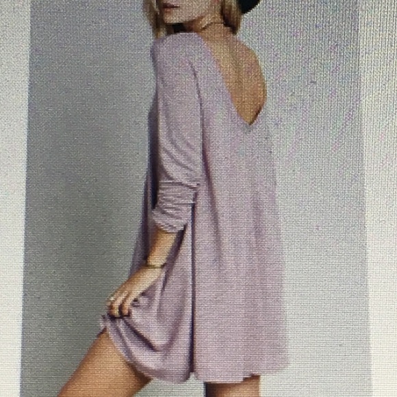 Purple (lavender) long sleeve backless dress - Picture 3 of 4