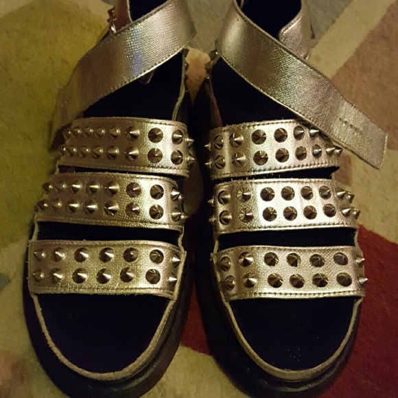 Dr Martens sandals