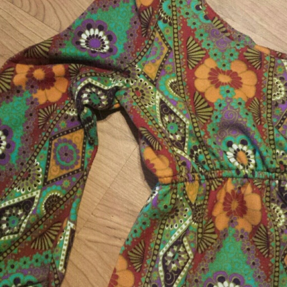 Cute boutique top "Judith March ' - Picture 2 of 4