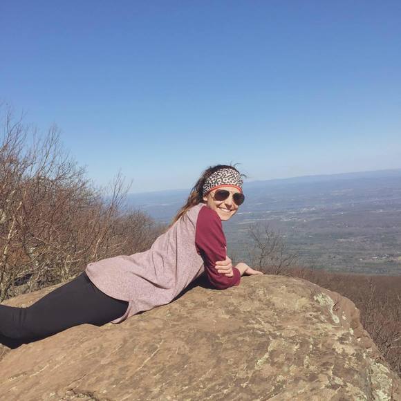 Meet your Posher, Jenna - Picture 1 of 1