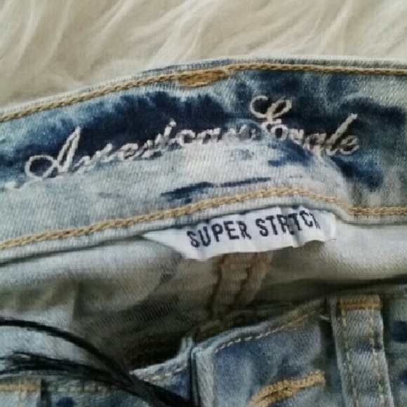 AMERICAN EAGLE JEAN
