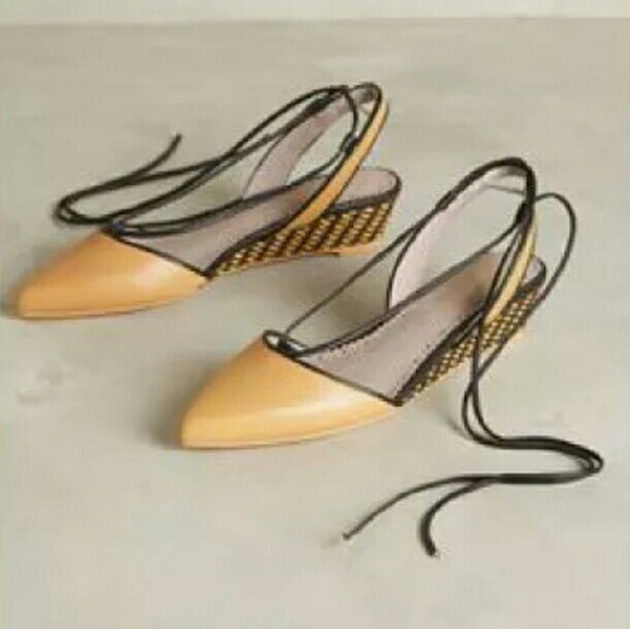 Anthro Farylrobin Fritz Slickbacks sz 7 - Picture 1 of 2