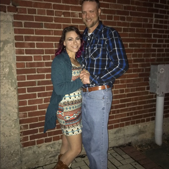 Meet your Posher, Ja'net - Picture 2 of 2