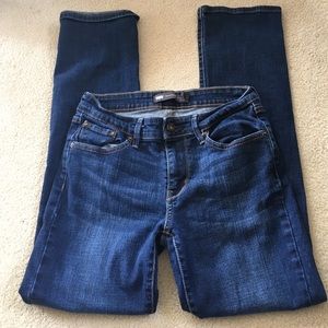 Levis straight leg Demi curve jeans