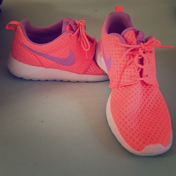 Nike Roshe Runs