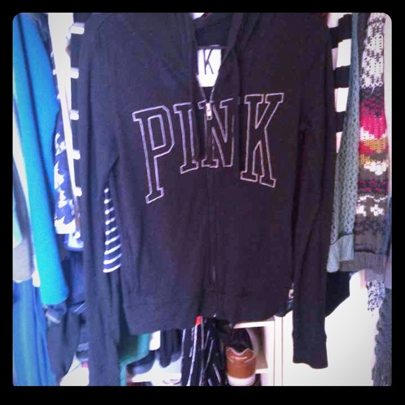 Pink sweater - Picture 1 of 3