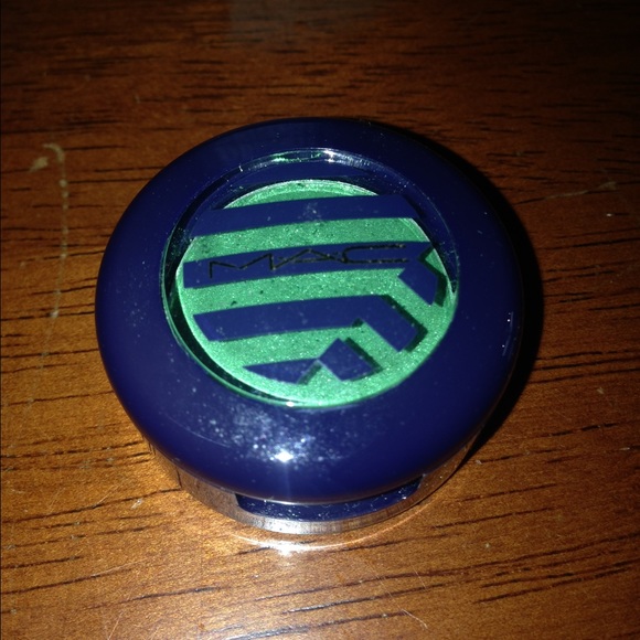 MAC Cosmetics Other - Mac, Feeling Fresh Frost eyeshadow $15