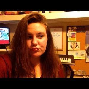 Meet your Posher, Michaela