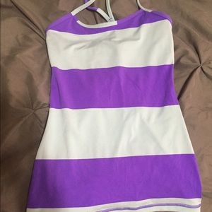 Lululemon size 2 power y tank
