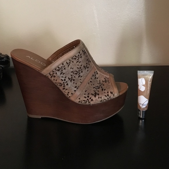 Aldo Shoes - Picture 3 of 3