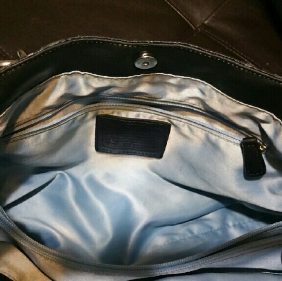 Medium Coach Tote - image 4