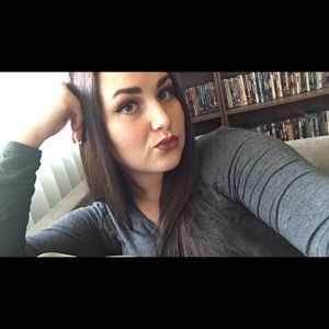 Meet your Posher, Hailey