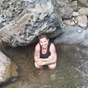 Meet your Posher, Glory