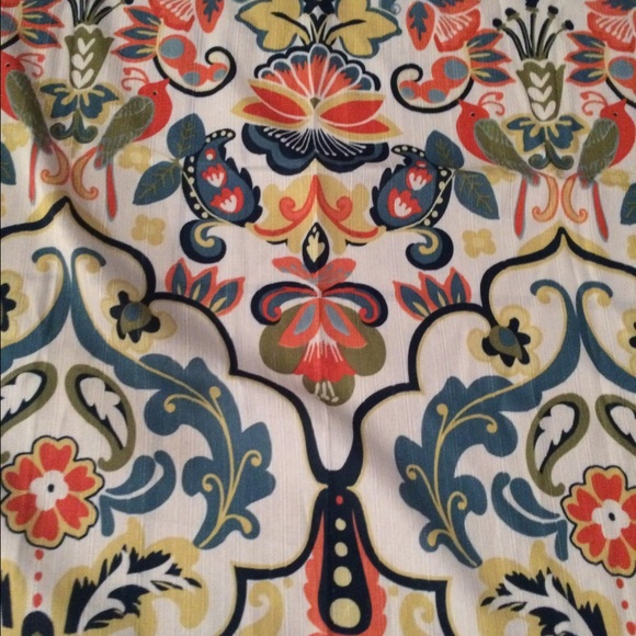 High end Kashi shower curtain - Picture 3 of 3