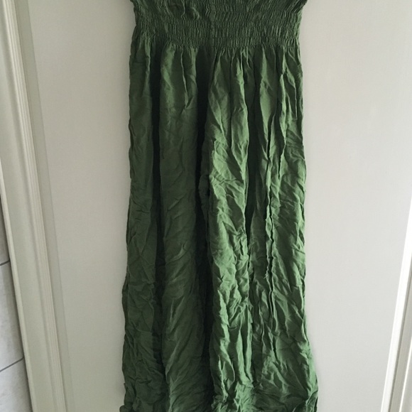 Green stretchy pants