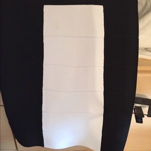 Bcbg max azria classix bandage skirt