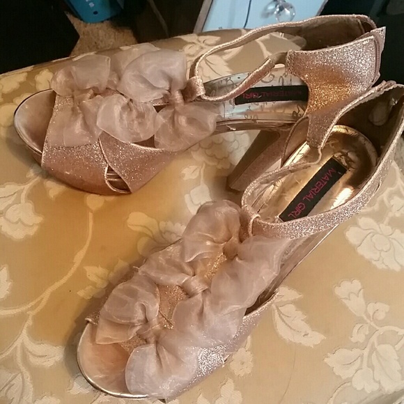 Material Girl Fin Gold Pumps