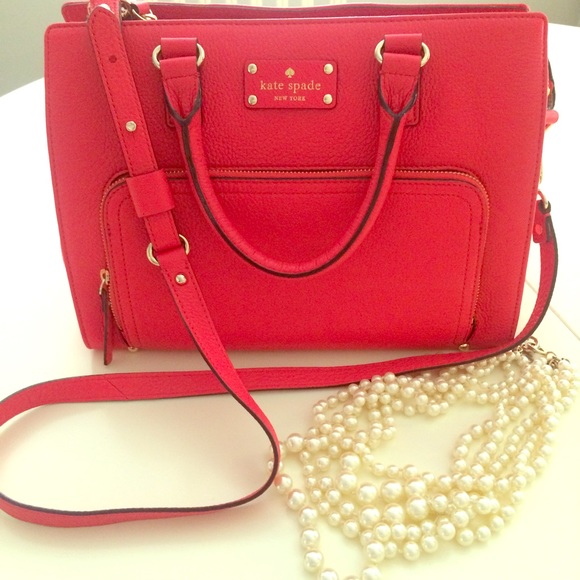 kate spade Handbags - SALE!! Kate Spade NWT baxter street, geranium!!!