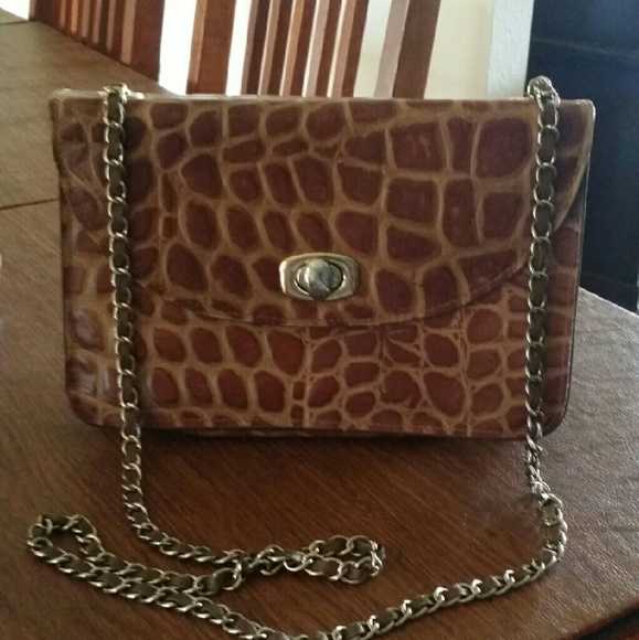 GENUINE LEATHER CLUTCH WITH CHAIN STRAP