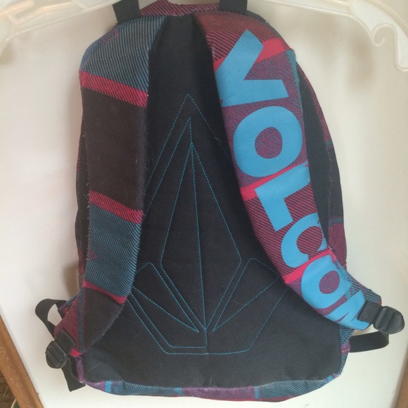 Volcom Backpack - Picture 2 of 4