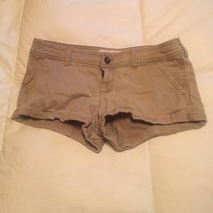 tan hollister shorts