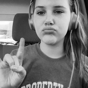 Meet your Posher, Mackenzie