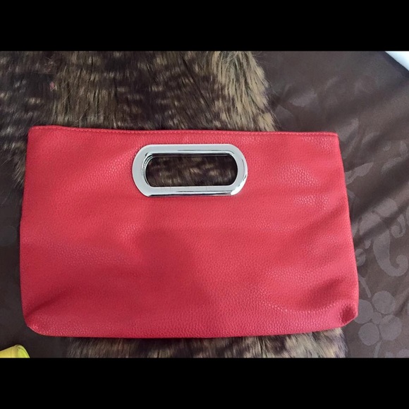 Charming Charlie clutch 😊