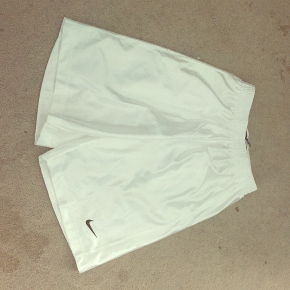 White nike basketball shorts in adult small