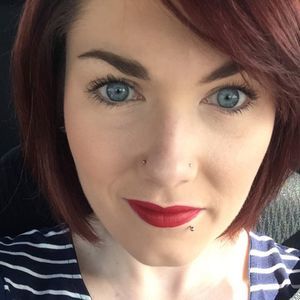 Meet your Posher, Amber