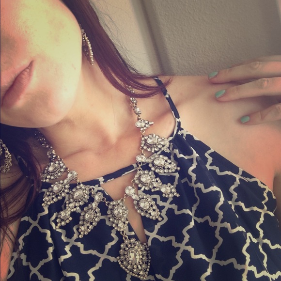 Vintage vixen statement necklace 🌟