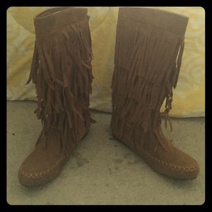 Brown fringed boots