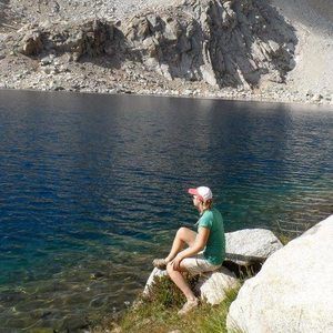 Meet your Posher, Lauren allyssa