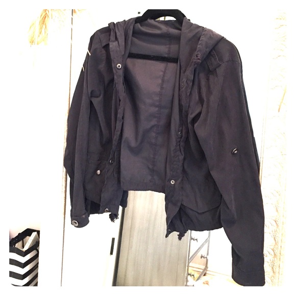 Brandy Melville navy jacket