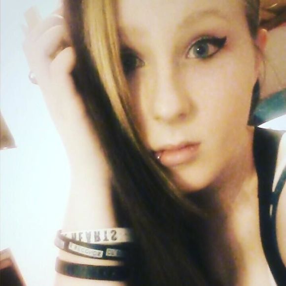 Meet your Posher, Kaitlyn - Picture 1 of 1