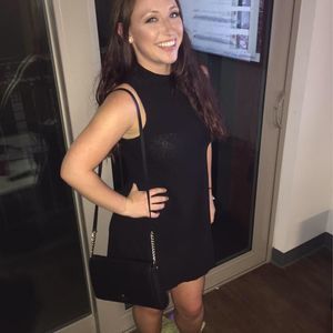 Meet your Posher, Darby